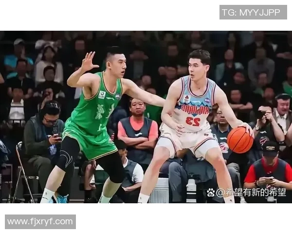 费尔斯高效表现引领球队7号秀12投9中三分5中3砍下21分助攻2次